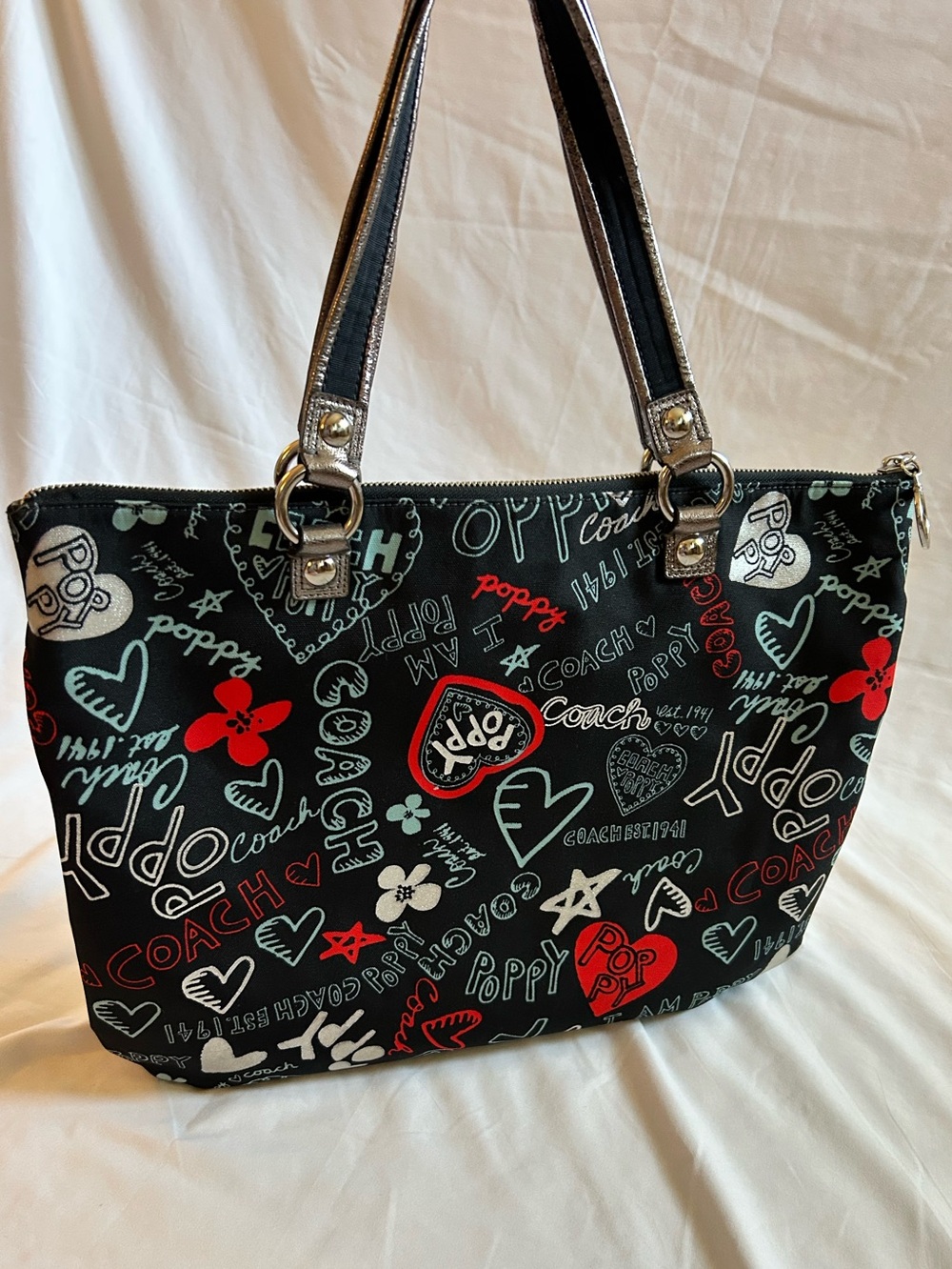 Coach Graffiti Poppy Tote - Picture 3 of 16